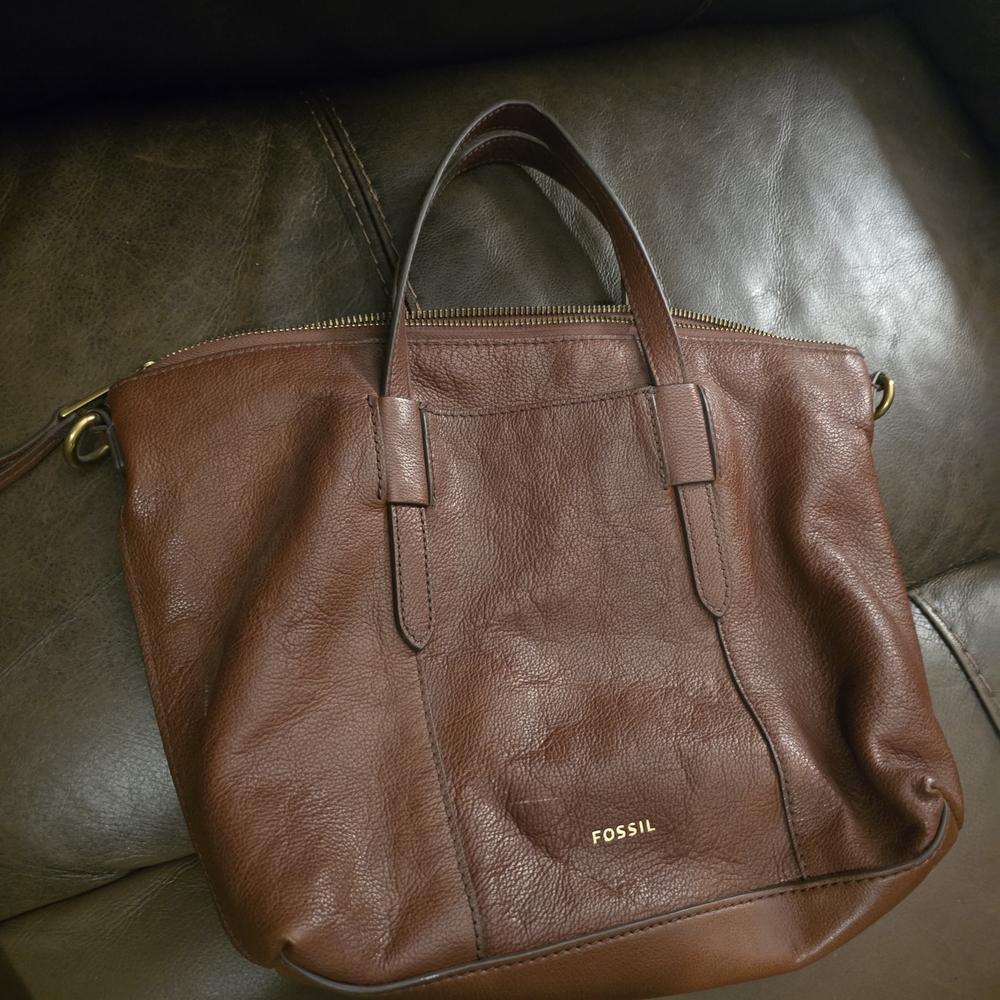Fossil Dark Brown Leather Purse Crossbody Strap